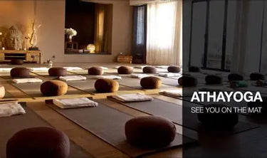Yoga Studio in Zürich mit Kursraum für Schwangerschaftsyoga und entspannte Yogaeinheiten